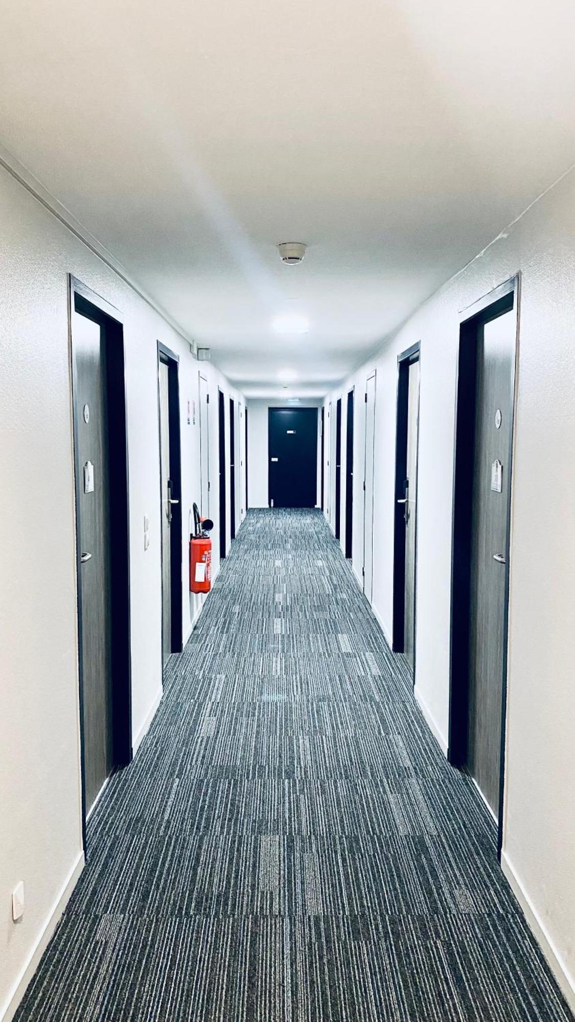 Sure Hotel By Best Western Rouvignies Valenciennes Exteriér fotografie